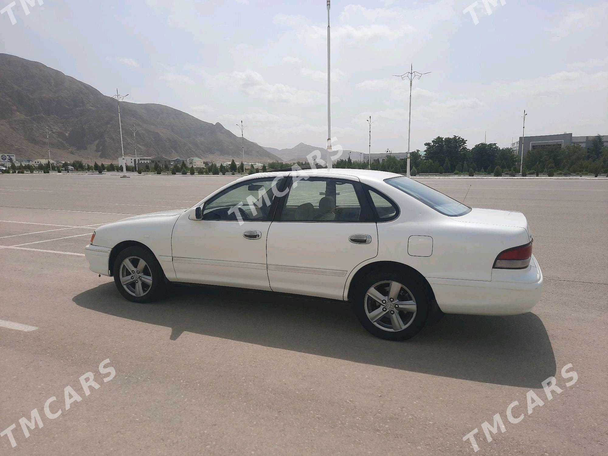 Toyota Avalon 1996 - 125 000 TMT - Balkanabat - img 2