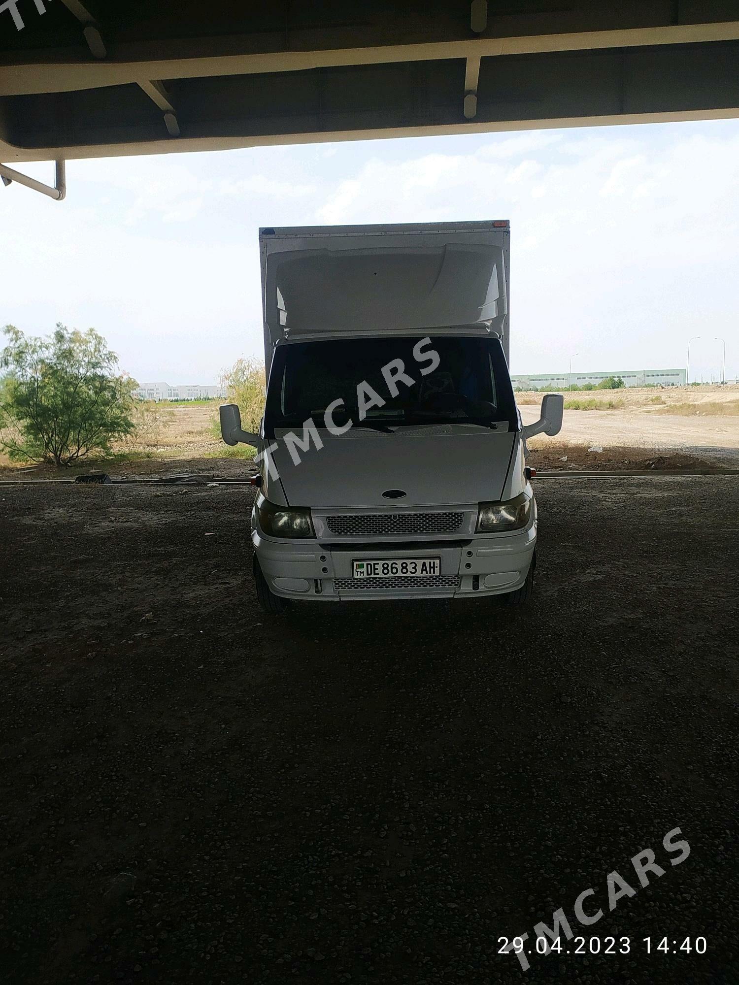 Ford Club Wagon 2000 - 190 000 TMT - Çoganly - img 3
