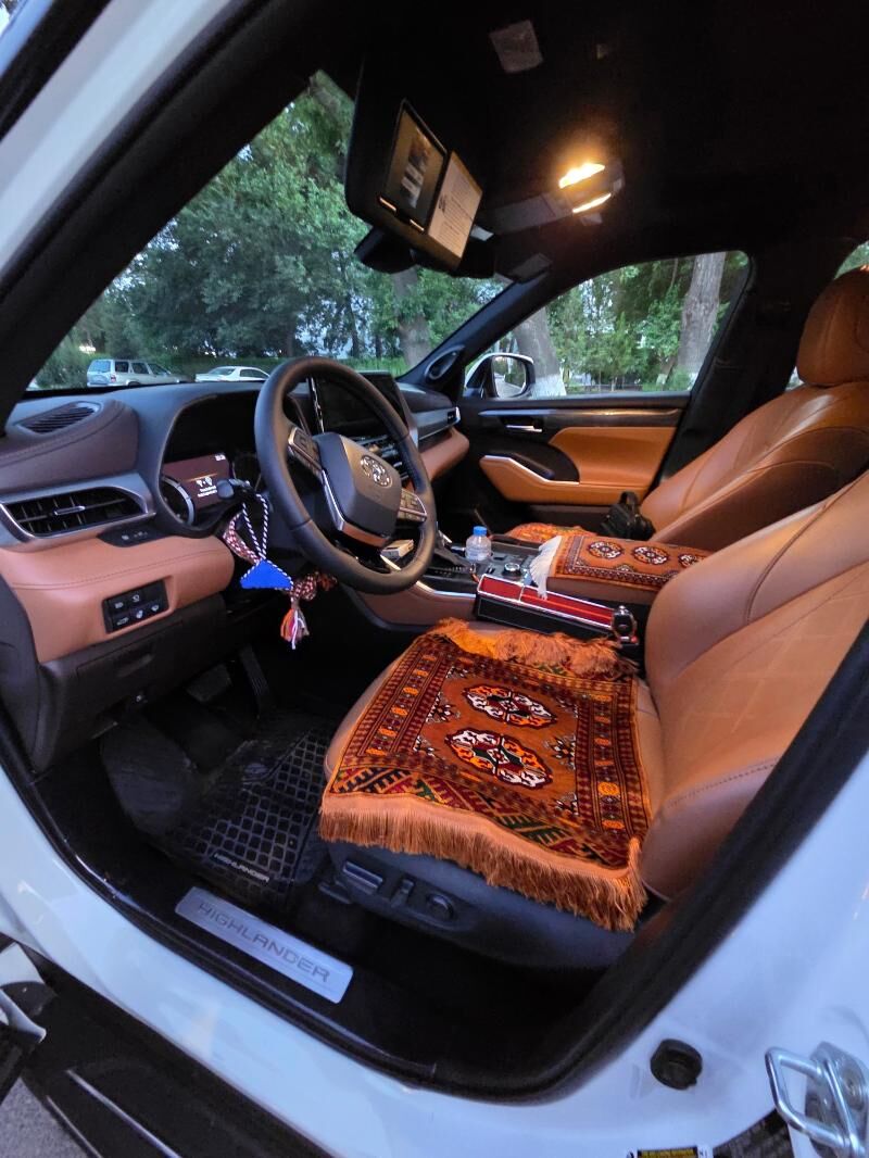 Toyota Highlander 2021 - 950 000 TMT - Aşgabat - img 5