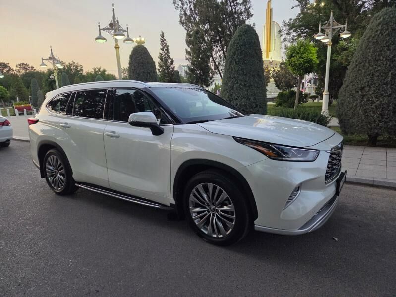 Toyota Highlander 2021 - 950 000 TMT - Aşgabat - img 6