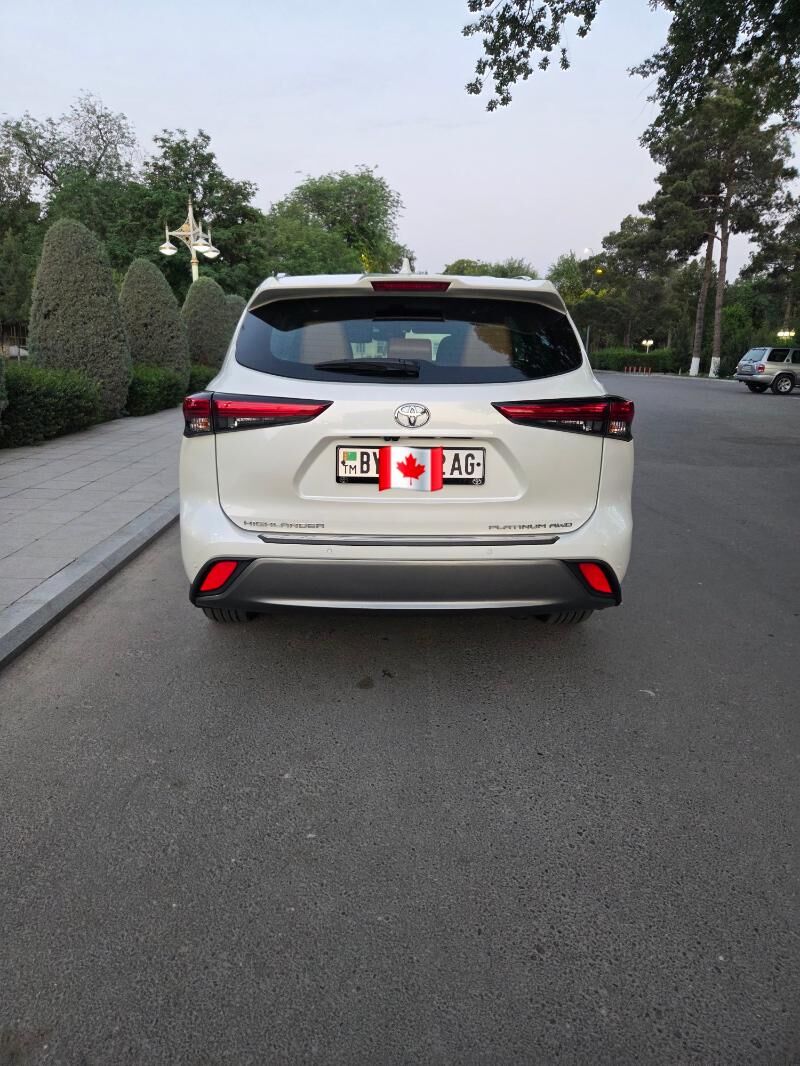 Toyota Highlander 2021 - 950 000 TMT - Aşgabat - img 10