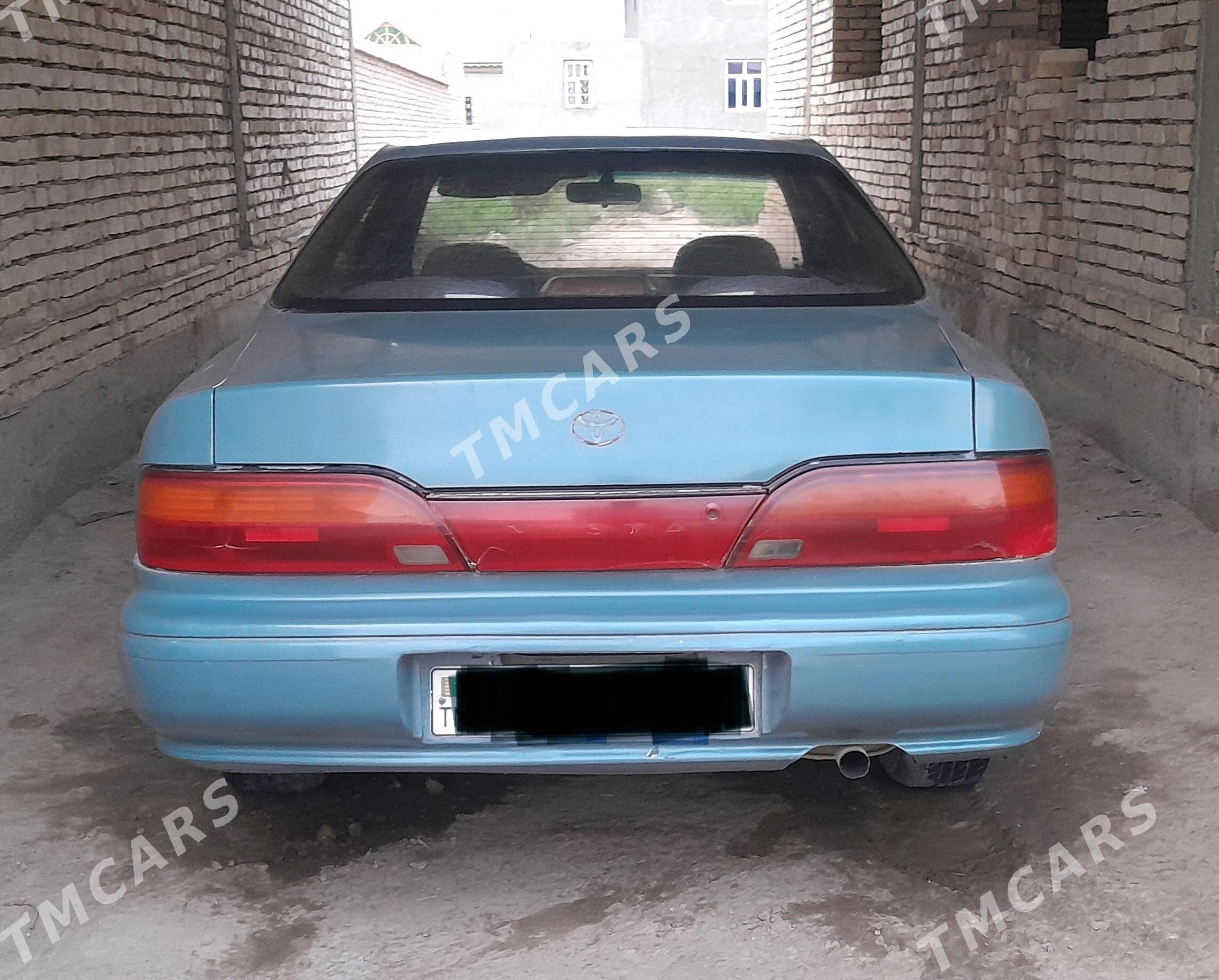 Toyota Vista 1993 - 35 000 TMT - Акдепе - img 3