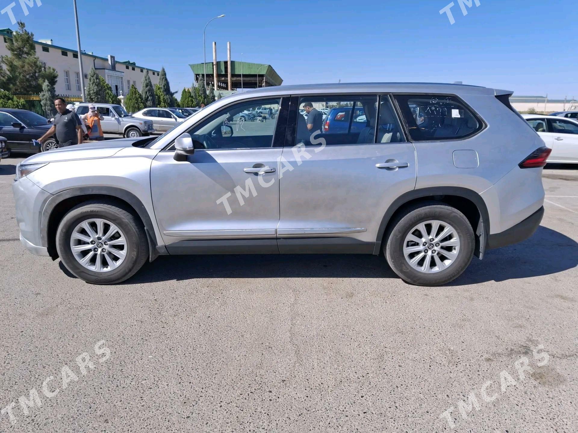 Toyota Grand Highlander 2023 - 670 000 TMT - Дянев - img 3