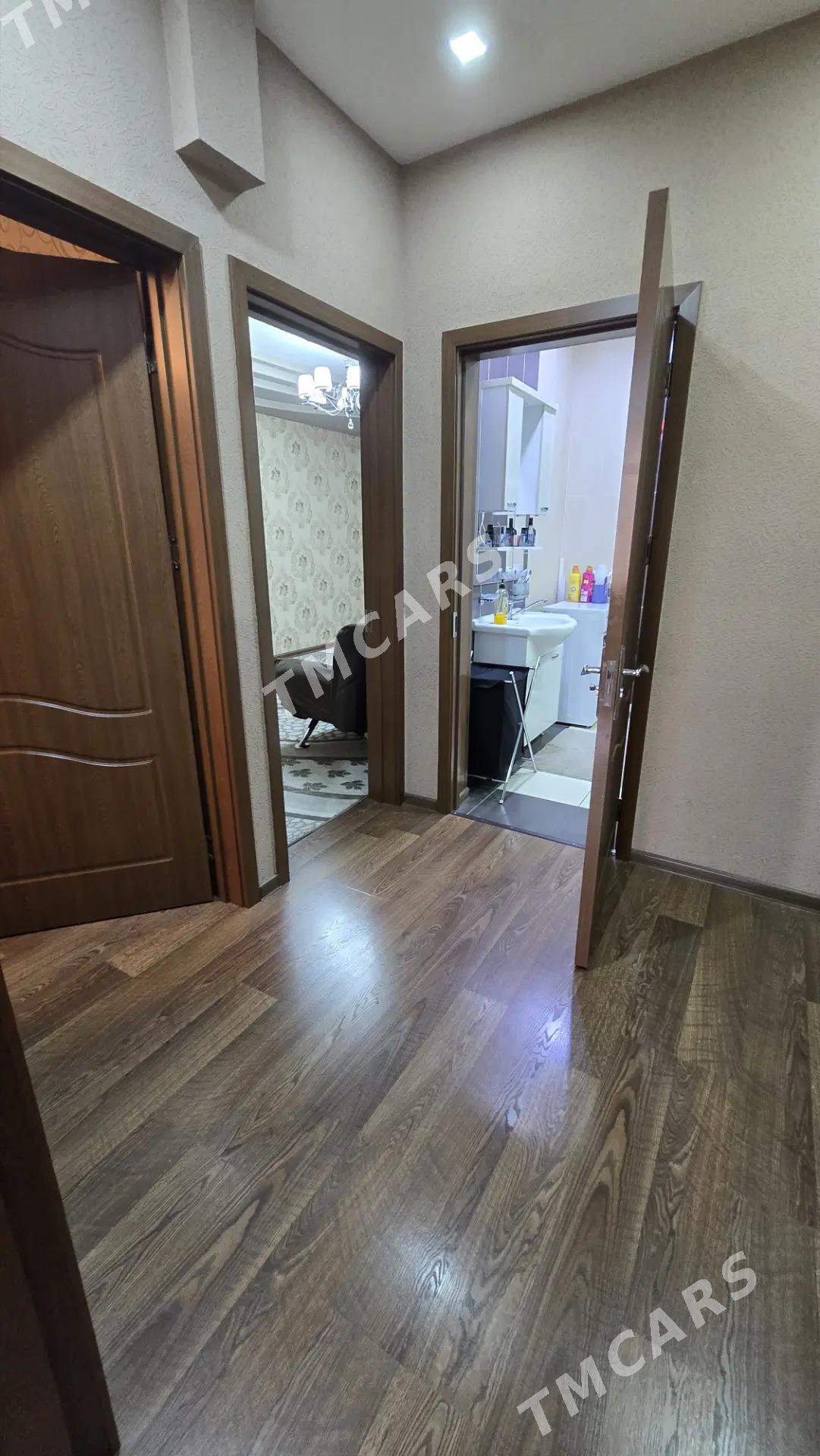 ДОСААФ1 эт 4 ком,подвал,огород - Ашхабад - img 5