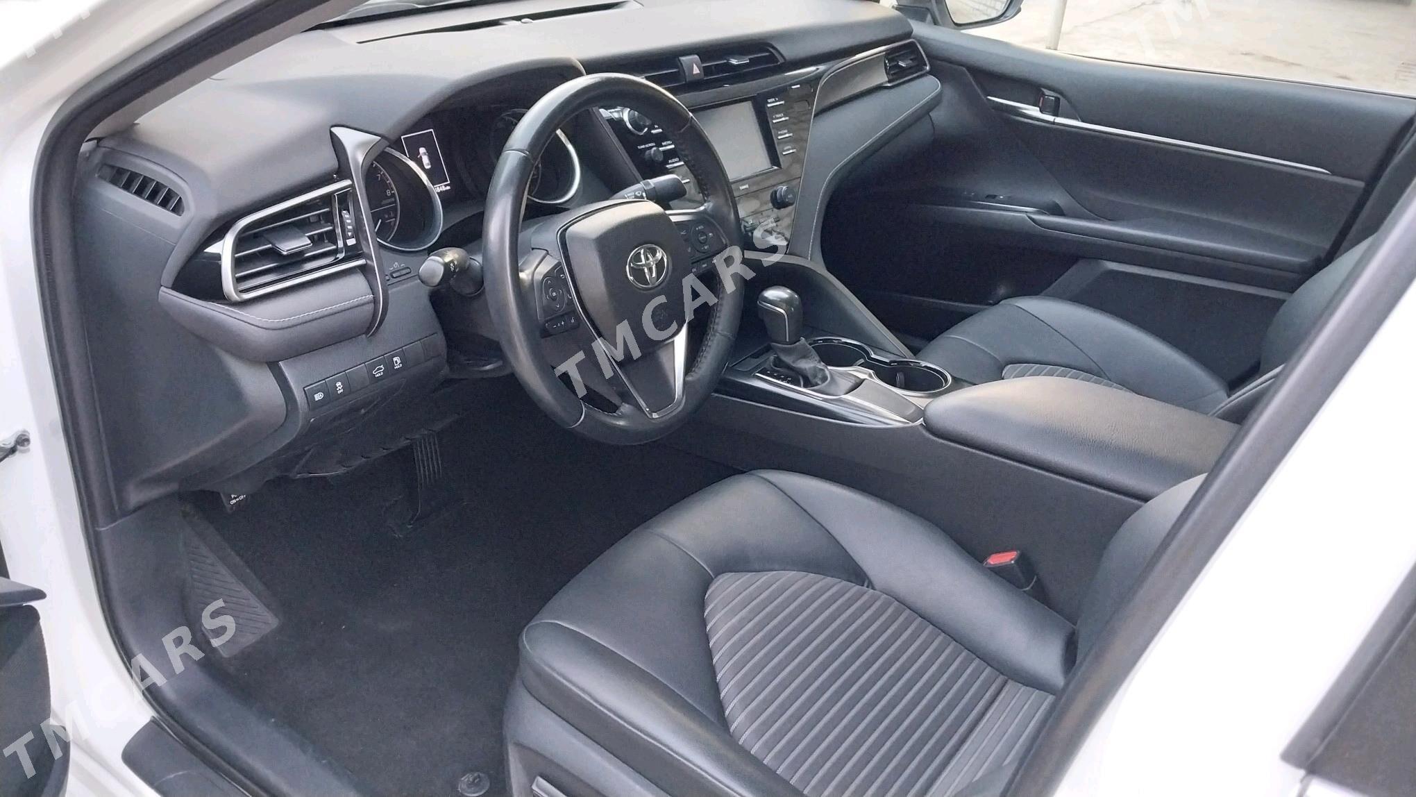 Toyota Camry 2020 - 315 000 TMT - Aşgabat - img 2