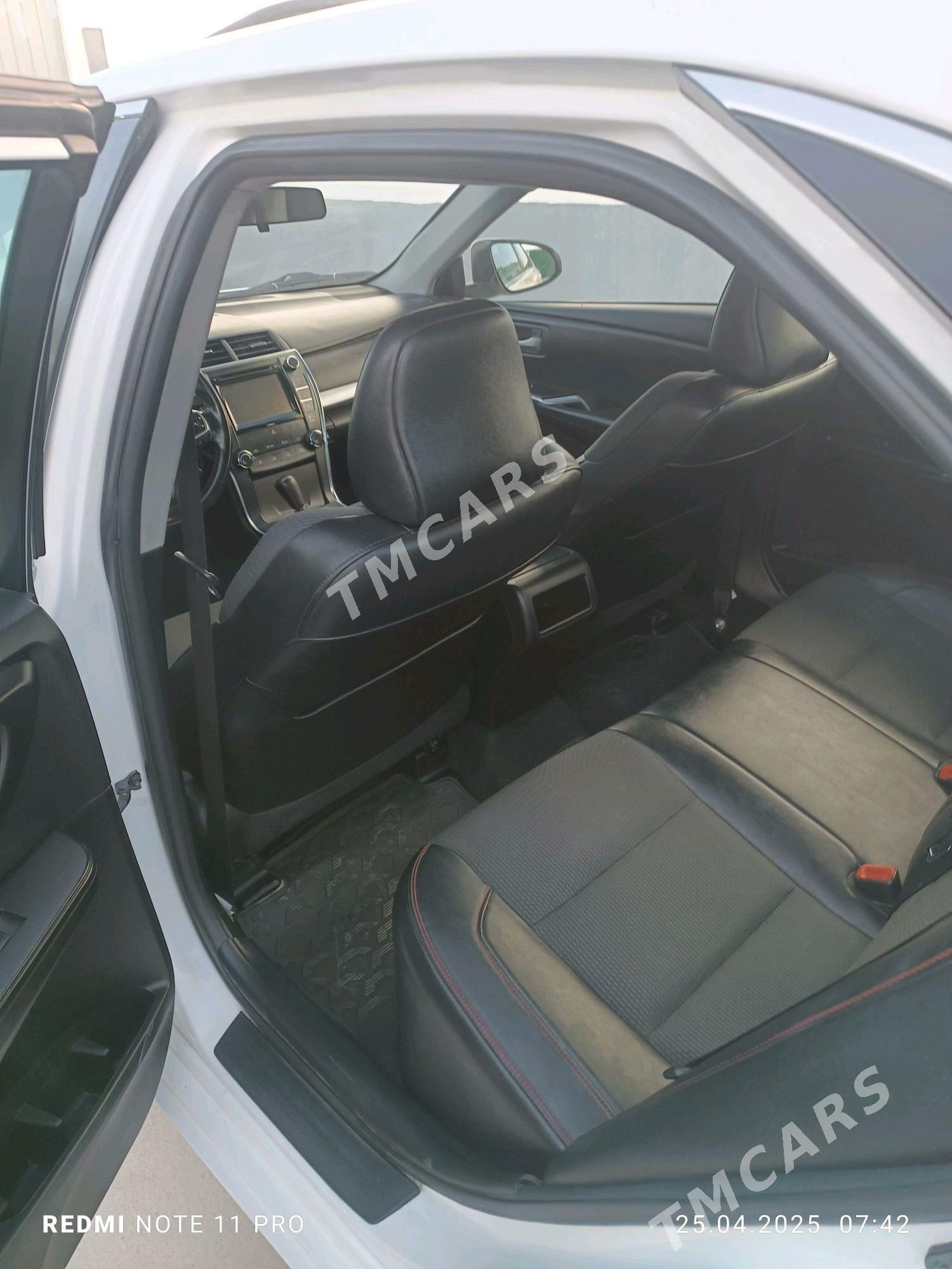 Toyota Camry 2016 - 260 000 TMT - Aşgabat - img 6
