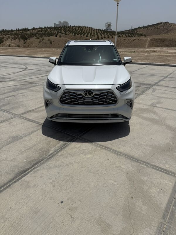 Toyota Highlander 2021 - 610 700 TMT - Aşgabat - img 4