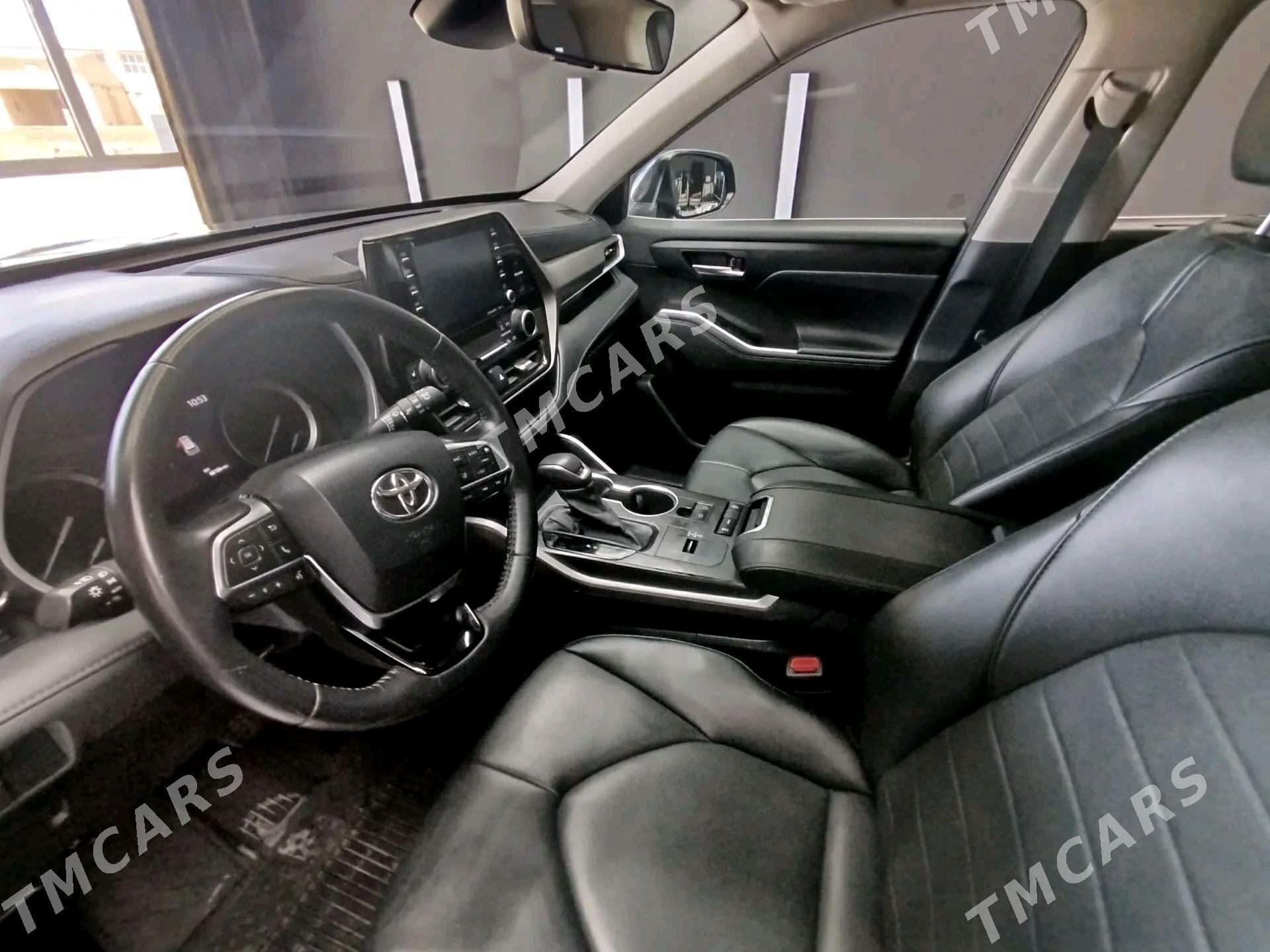 Toyota Highlander 2021 - 580 000 TMT - Дянев - img 7