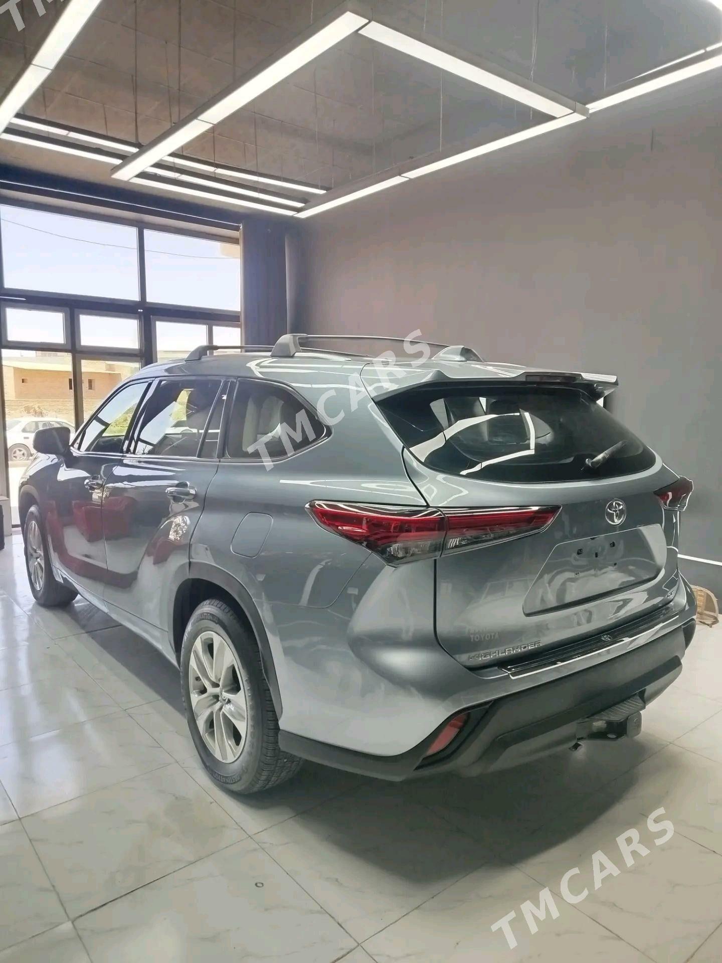 Toyota Highlander 2021 - 580 000 TMT - Дянев - img 2