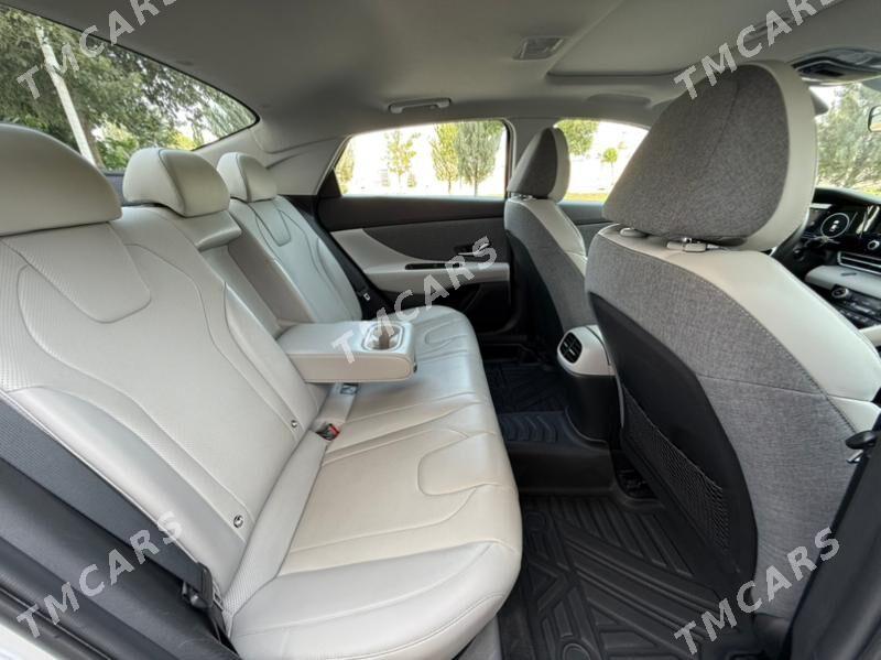 Hyundai Elantra 2023 - 304 000 TMT - Howdan "B" - img 9