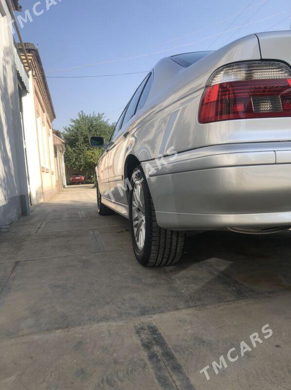 BMW 530 2002 - 135 000 TMT - Байрамали - img 5