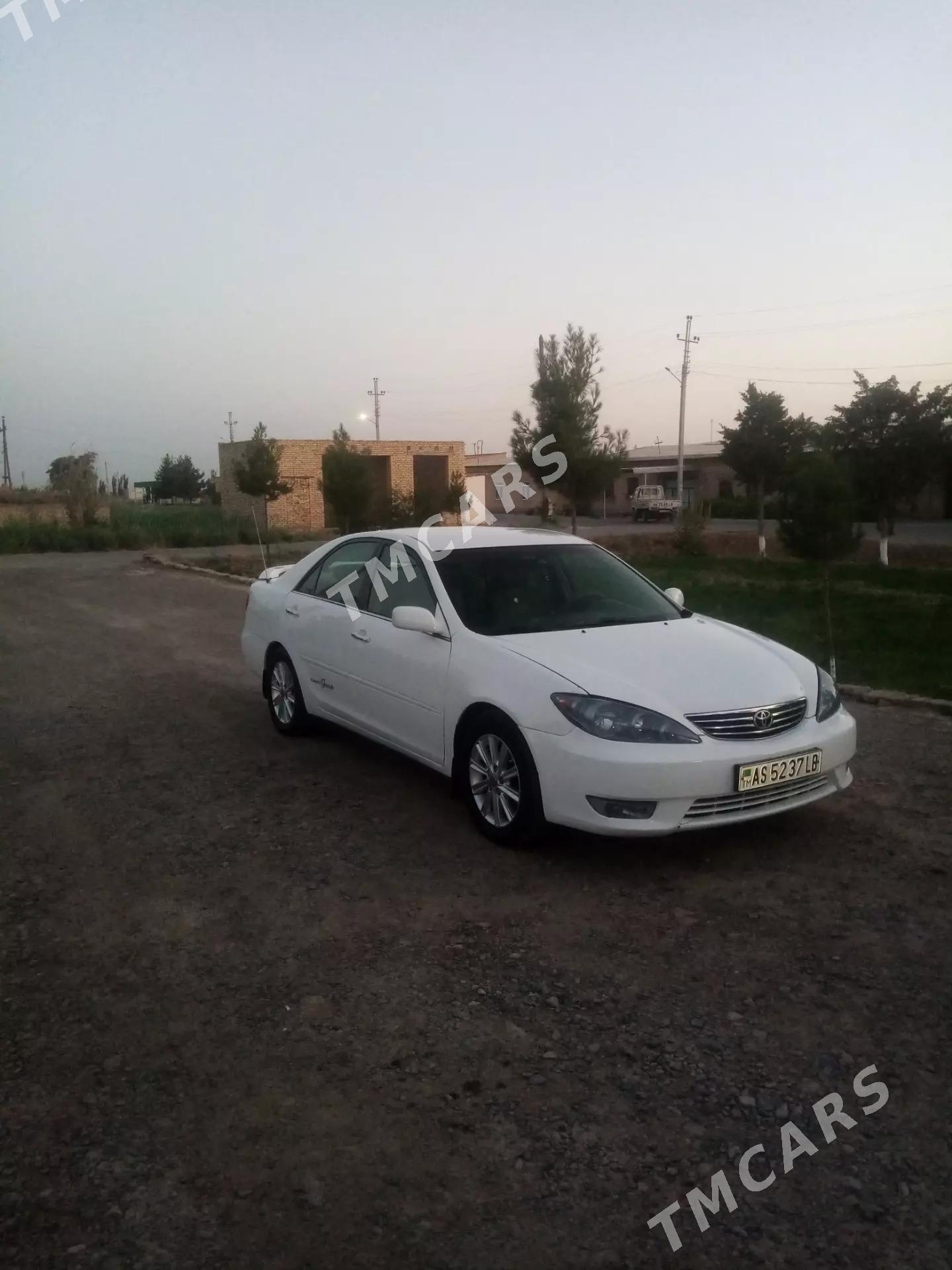 Toyota Camry 2005 - 185 000 TMT - Dänew - img 2