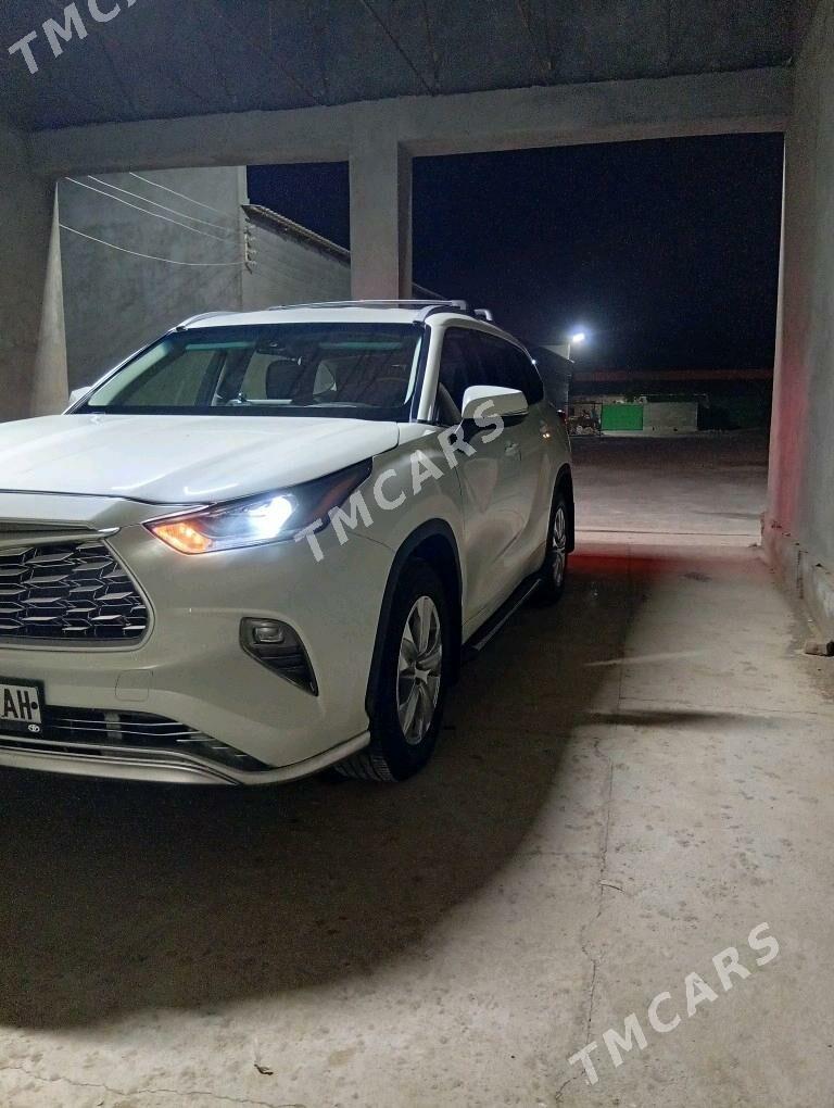 Toyota Highlander 2021 - 435 000 TMT - Tejen - img 8