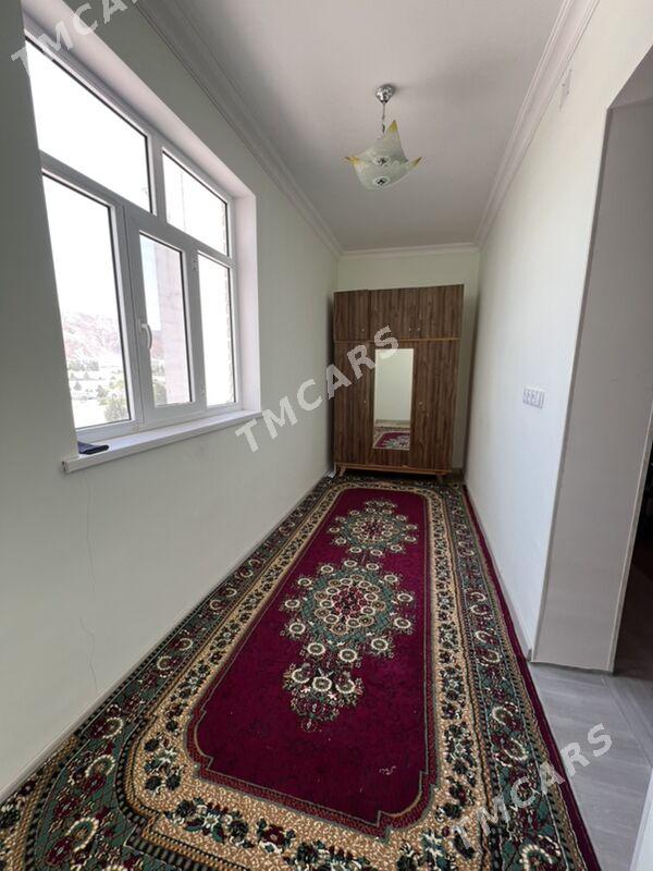 13mkr 2etaz 1komnat - Balkanabat - img 2