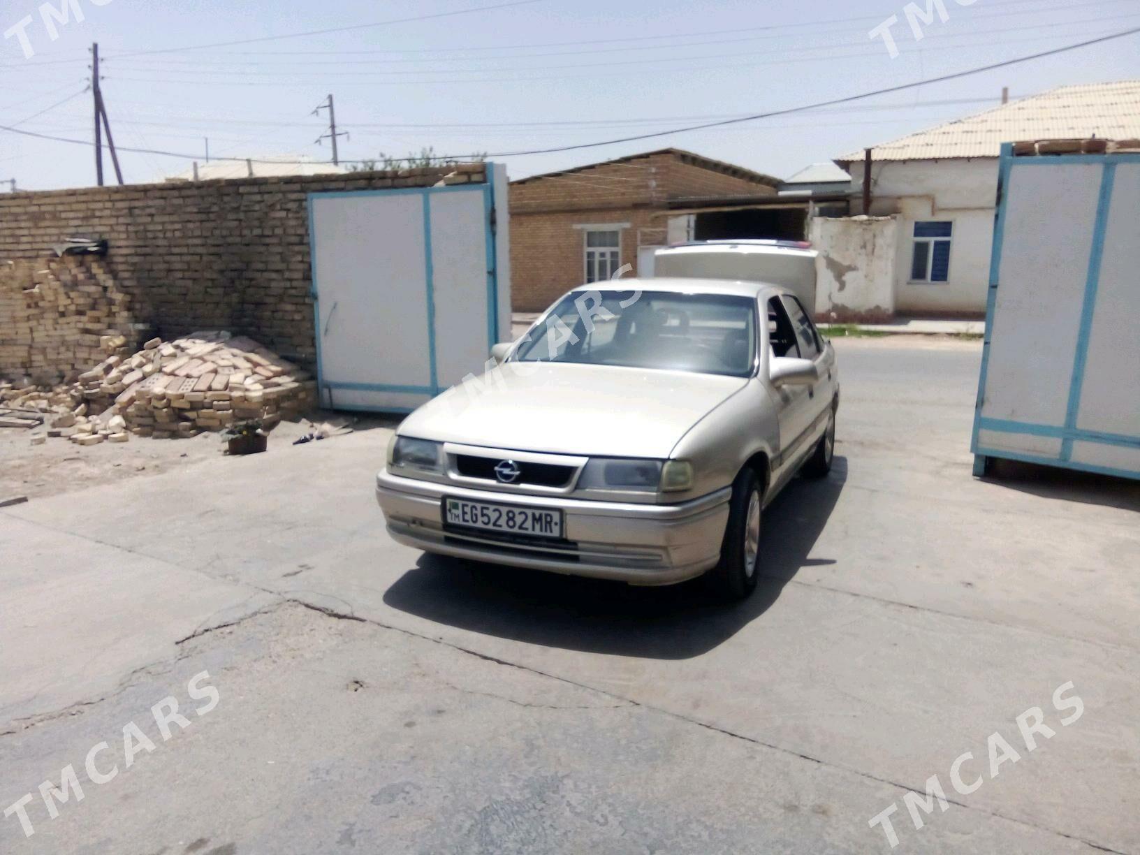 Opel Vectra 1993 - 45 000 TMT - Мары - img 9