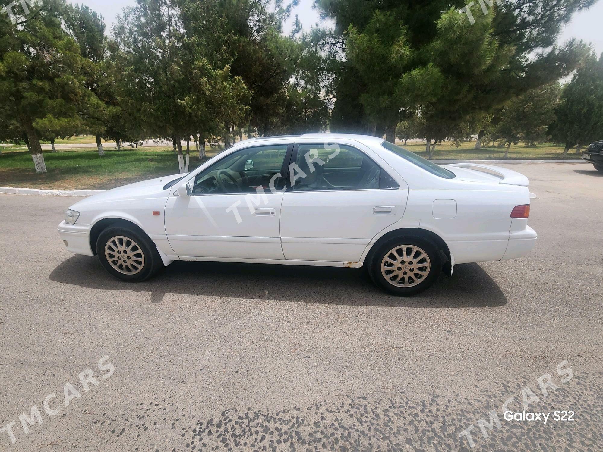 Toyota Camry 1998 - 105 000 TMT - Мары - img 7