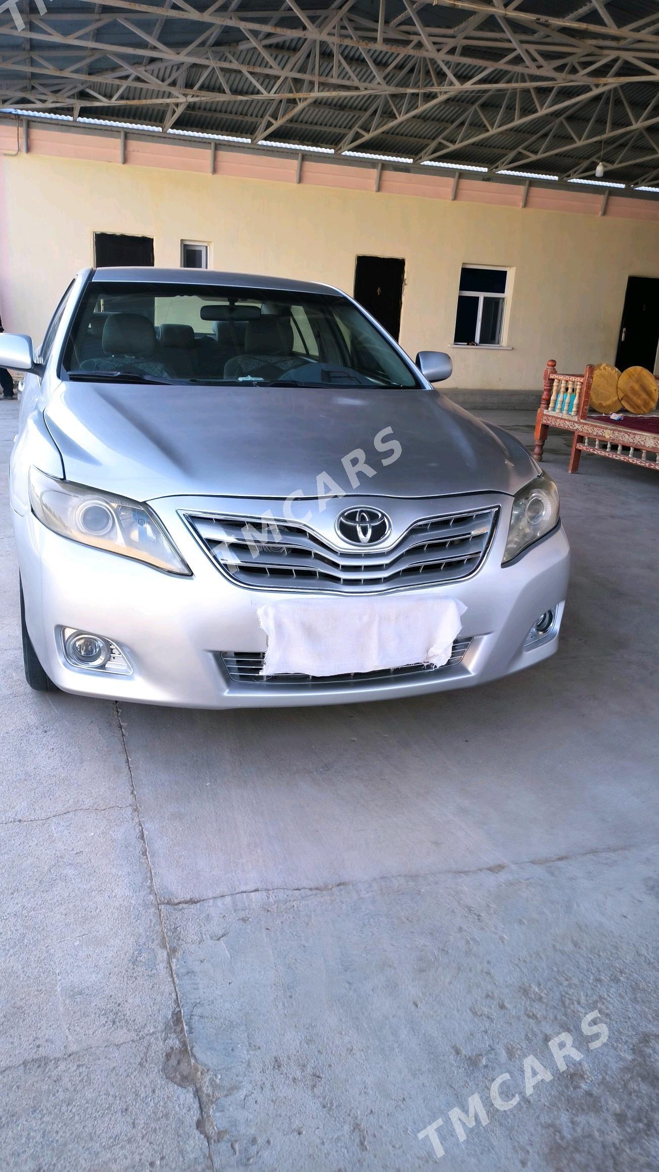Toyota Camry 2009 - 140 000 TMT - Бахарден - img 4