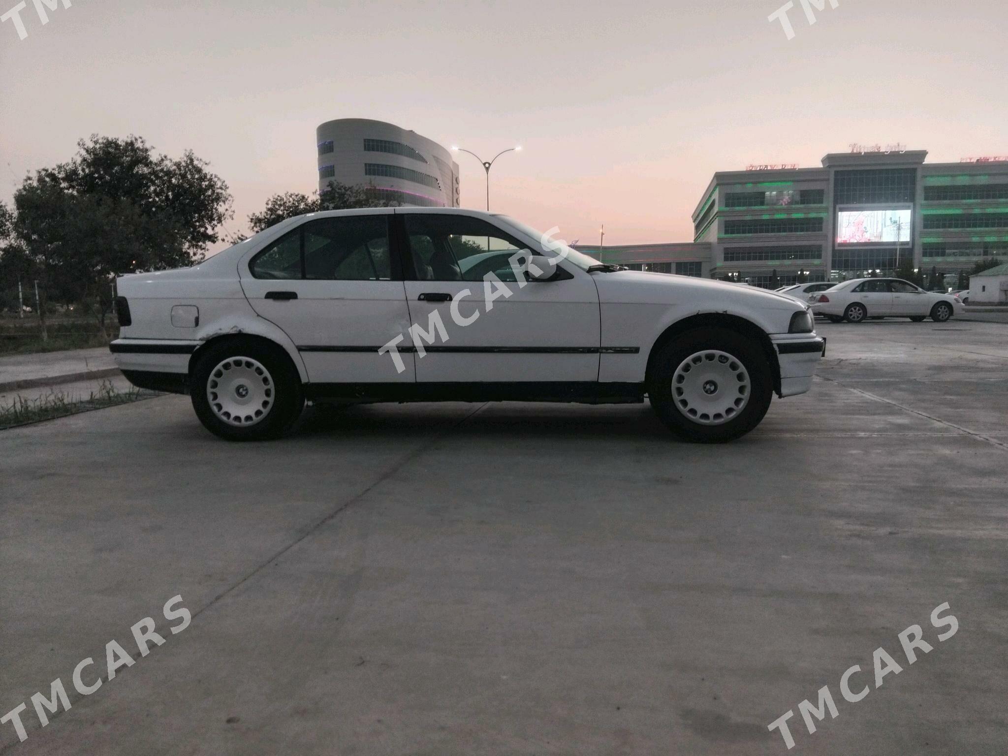 BMW 320 1993 - 27 000 TMT - Мары - img 4
