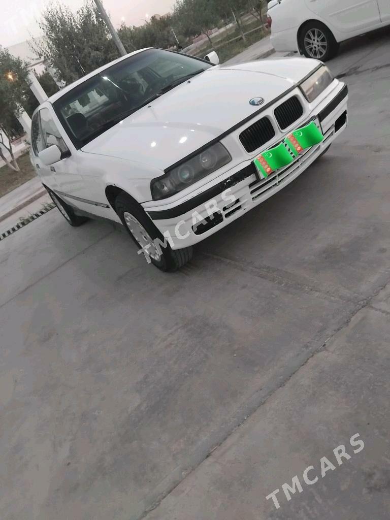 BMW 320 1993 - 27 000 TMT - Мары - img 7