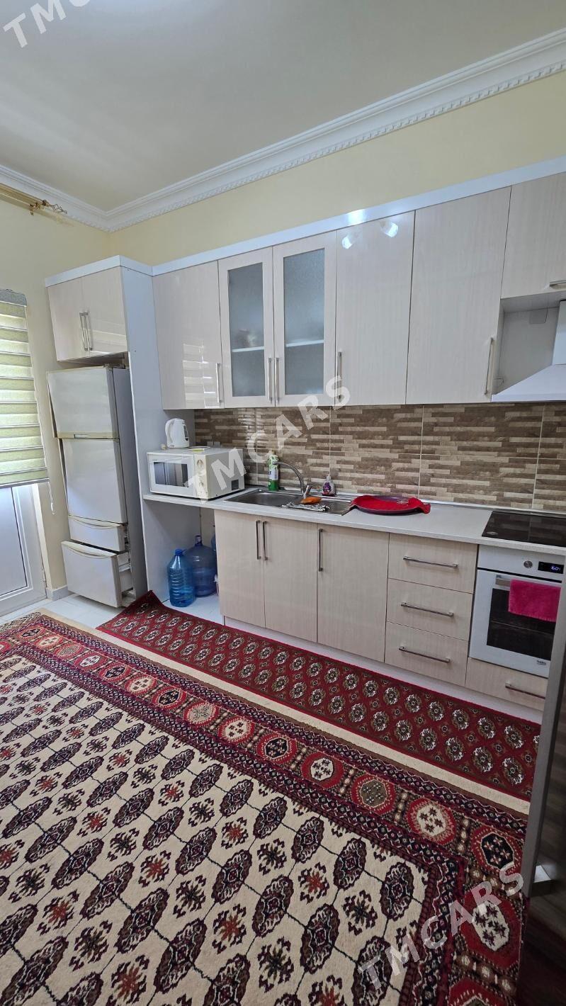 2-комн. 90 м²Мир 8 - Aşgabat - img 5
