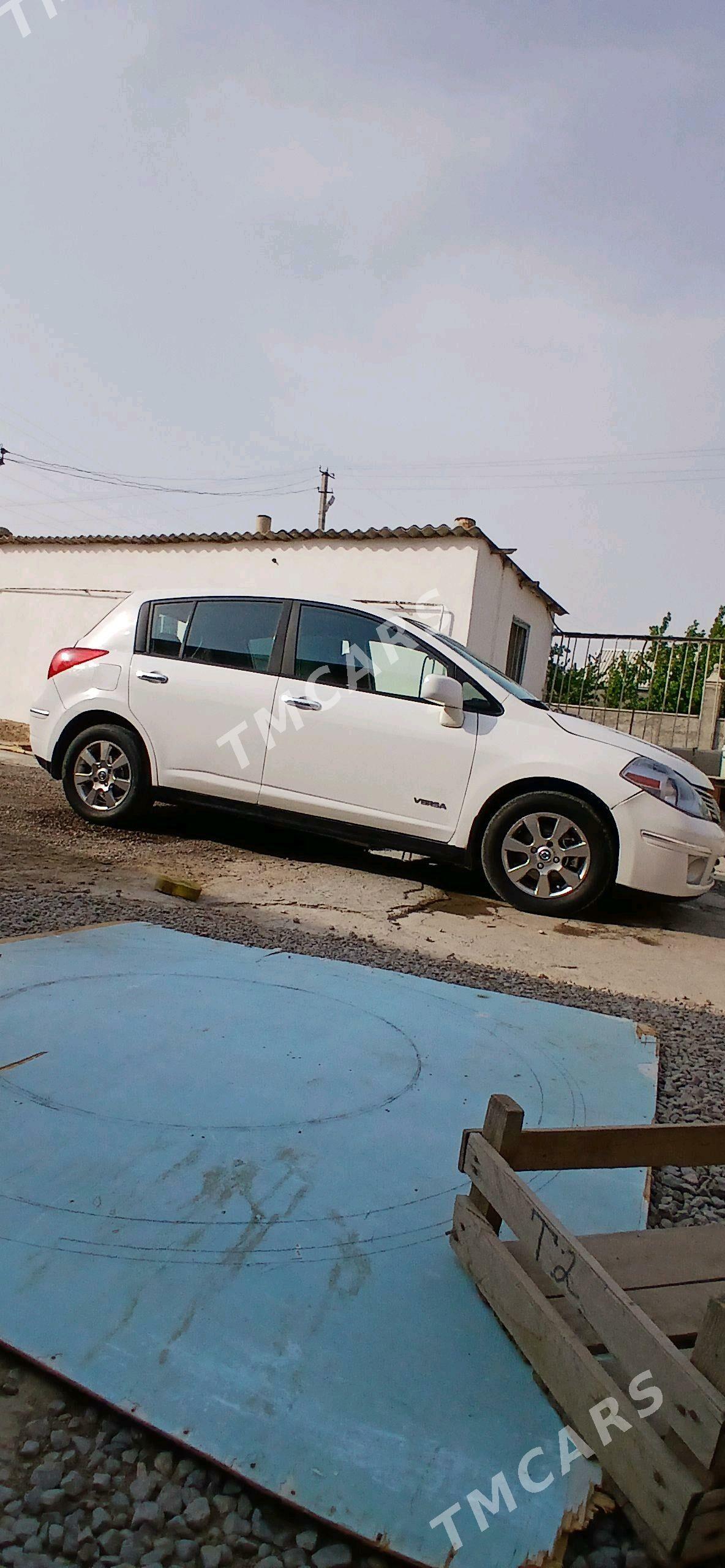 Nissan Versa 2009 - 122 000 TMT - Aşgabat - img 7