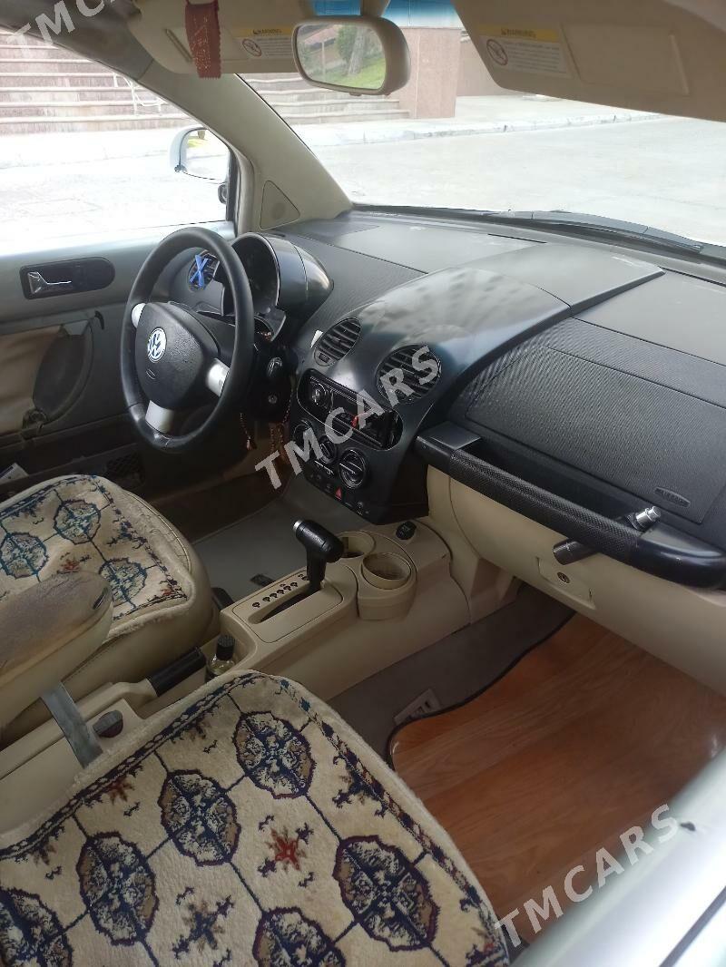 Volkswagen Beetle 2011 - 35 000 TMT - Мир 2 - img 4