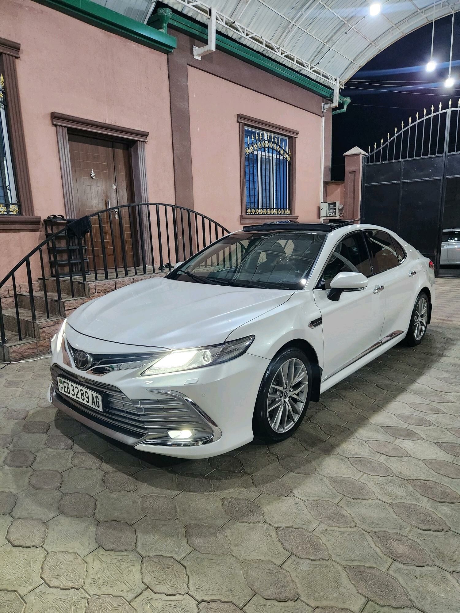 Toyota Camry 2022 - 468 000 TMT - Ашхабад - img 6