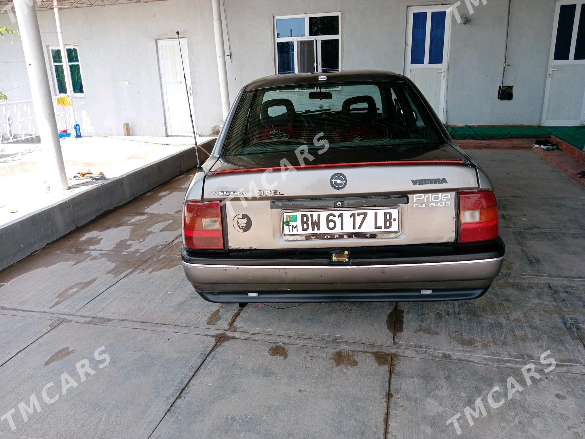 Opel Vectra 1992 - 25 000 TMT - Saýat - img 4