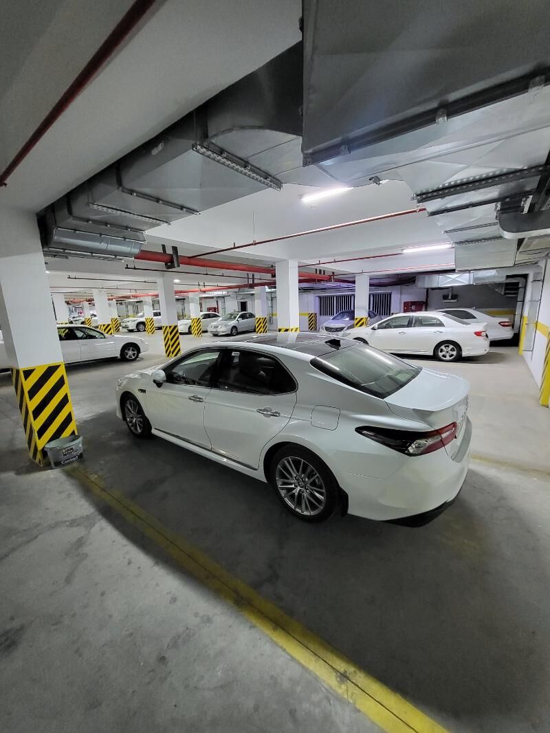 Toyota Camry 2021 - 540 000 TMT - Aşgabat - img 2