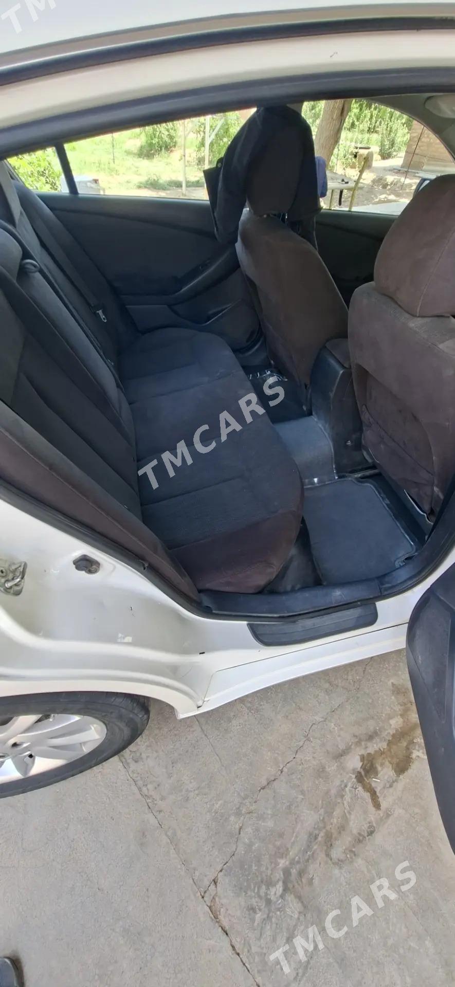 Nissan Altima 2011 - 100 000 TMT - Tejen - img 3