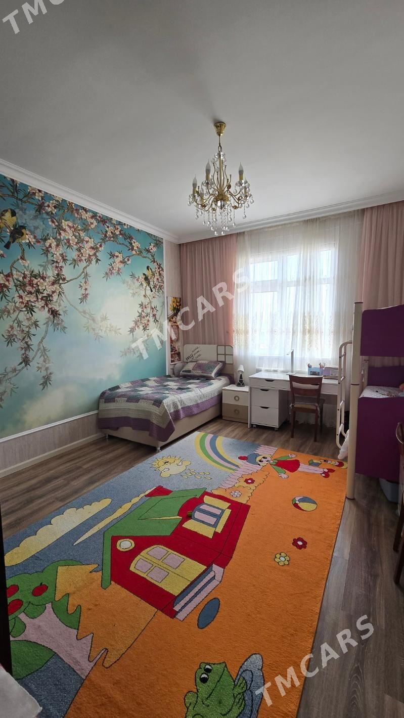 4-комн. Мир 7/4  140 м² - Aşgabat - img 4