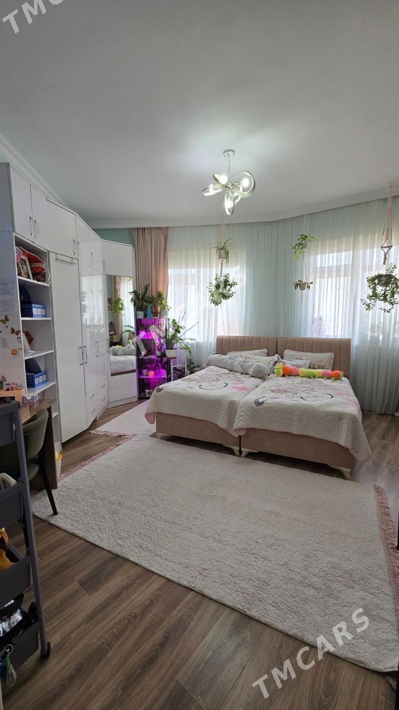 4-комн. Мир 7/4  140 м² - Aşgabat - img 3