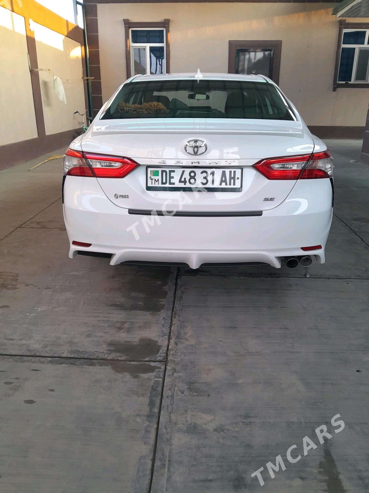 Toyota Camry 2019 - 310 000 TMT - Garadamak - img 5