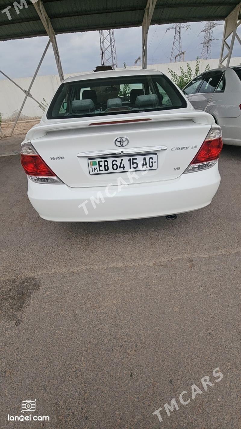 Toyota Camry 2005 - 170 000 TMT - 9 mkr - img 2