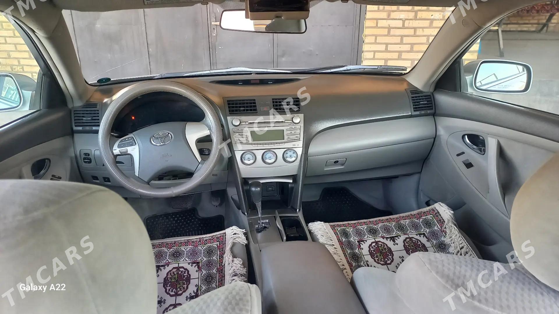 Toyota Camry 2010 - 172 000 TMT - Köneürgenç - img 5