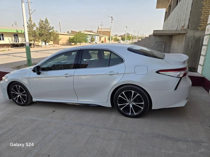 Toyota Camry 2020 - 410 000 TMT - Kerki - img 4