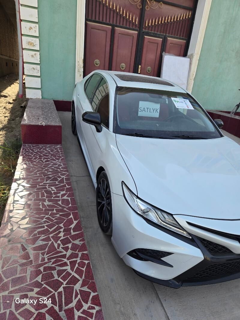 Toyota Camry 2020 - 410 000 TMT - Kerki - img 8