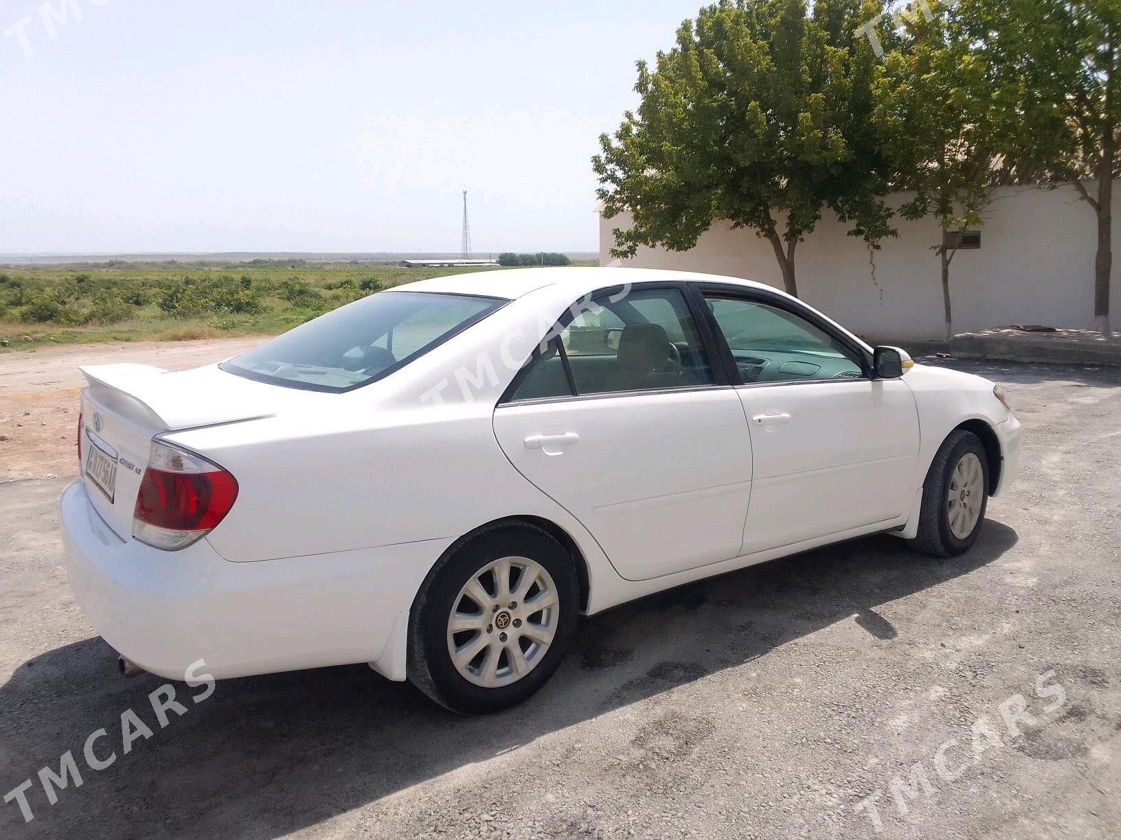 Toyota Camry 2004 - 145 000 TMT - Gökdepe - img 4