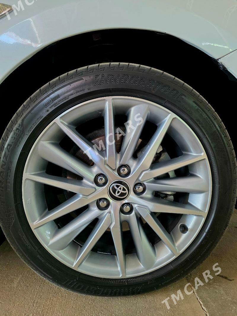 Toyota Camry 2022 - 300 000 TMT - Aşgabat - img 4