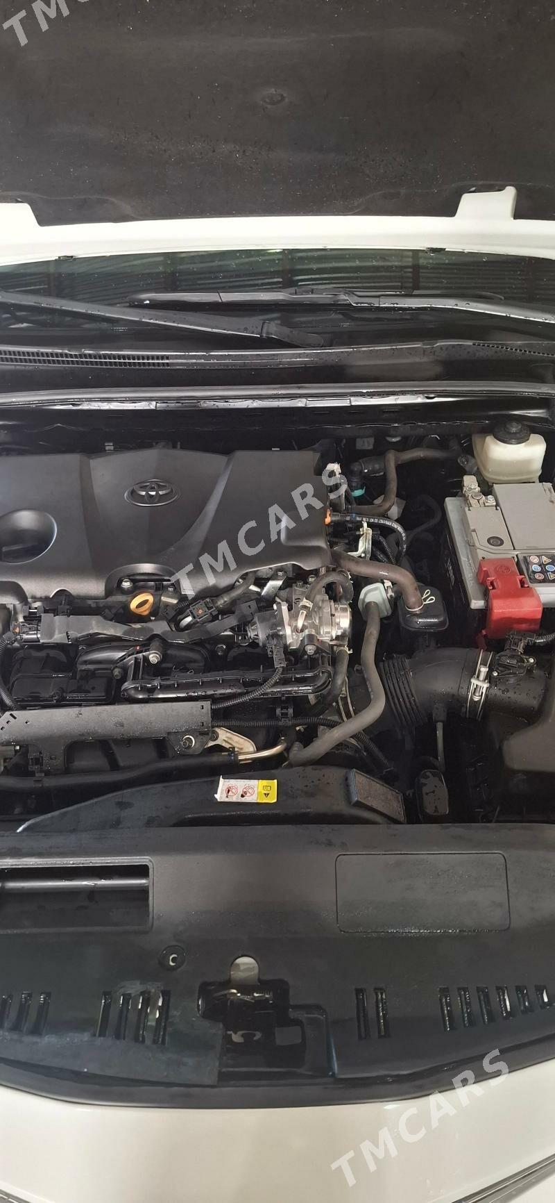 Toyota Camry 2021 - 315 000 TMT - Байрамали - img 5