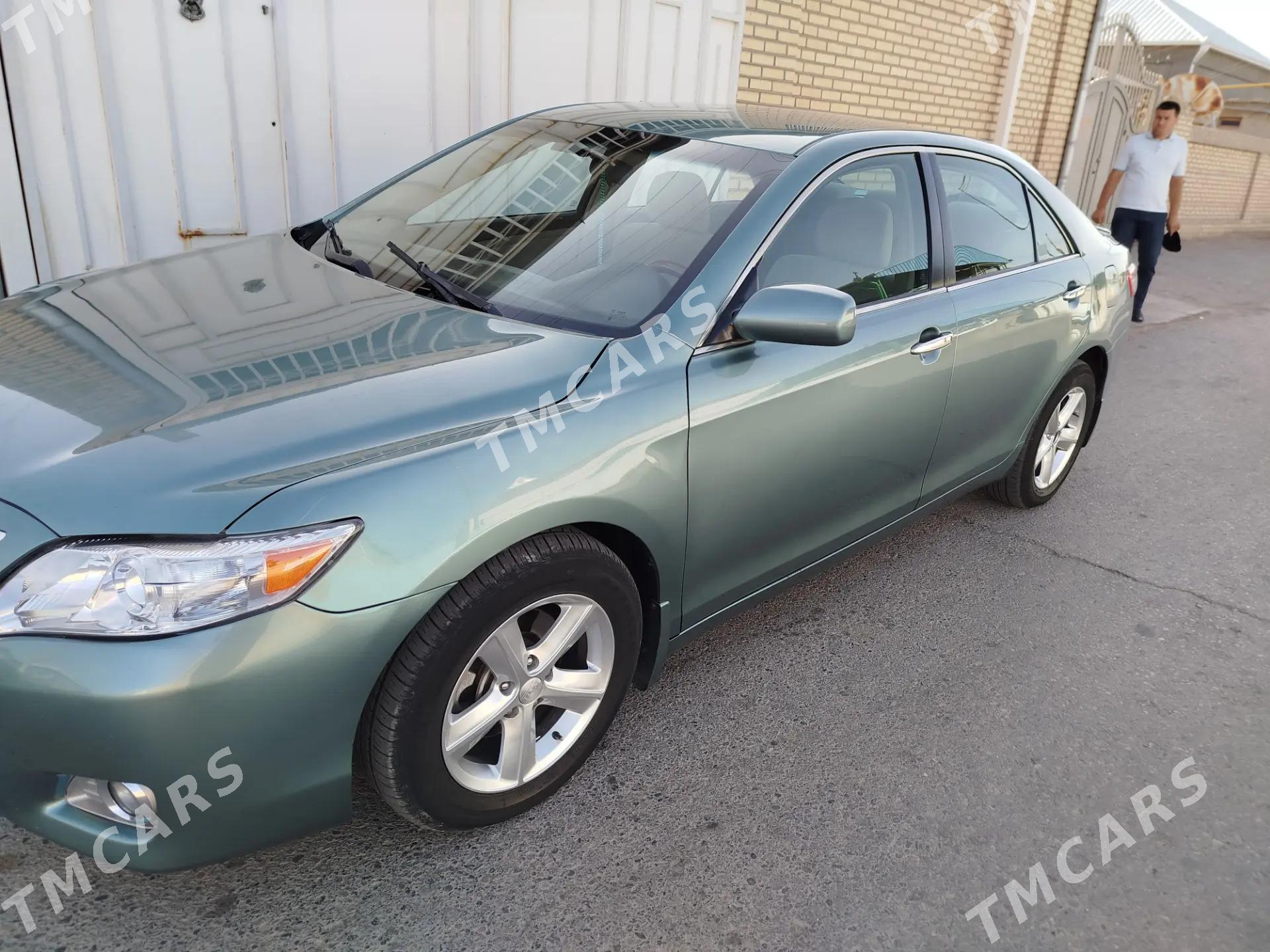Toyota Camry 2010 - 170 000 TMT - Мары - img 2