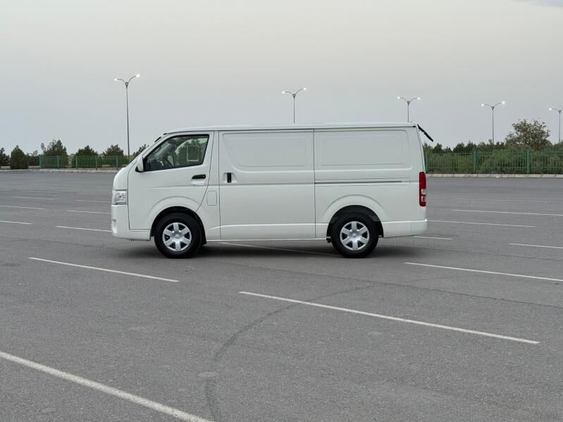 Toyota Hiace 2025 - 455 000 TMT - Aşgabat - img 7