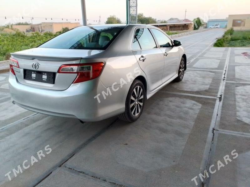 Toyota Camry 2011 - 168 000 TMT - Мургап - img 3