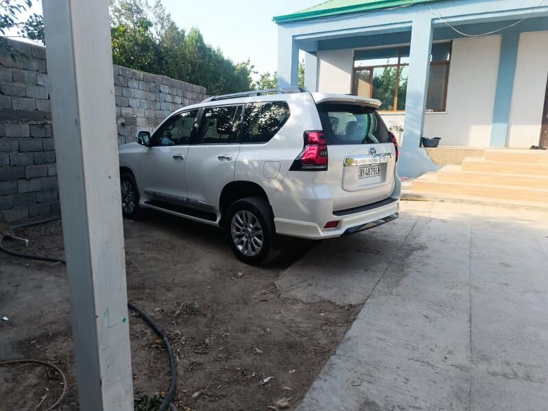 Toyota Land Cruiser Prado 2022 - 995 000 TMT - Köýtendag - img 10