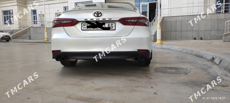 Toyota Camry 2021 - 530 000 TMT - Aşgabat - img 4