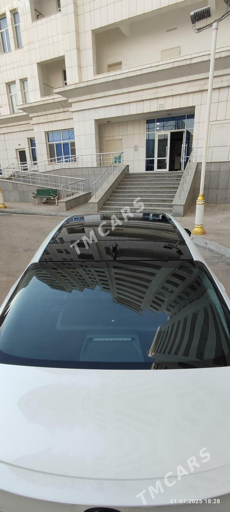 Toyota Camry 2021 - 530 000 TMT - Aşgabat - img 8