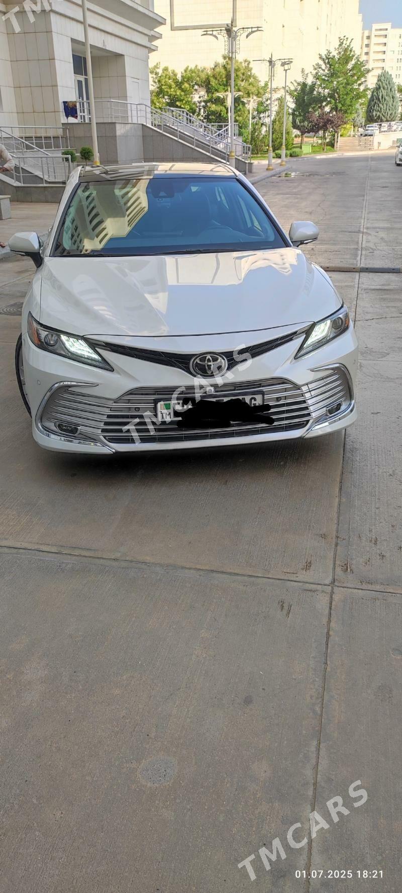 Toyota Camry 2021 - 530 000 TMT - Aşgabat - img 3