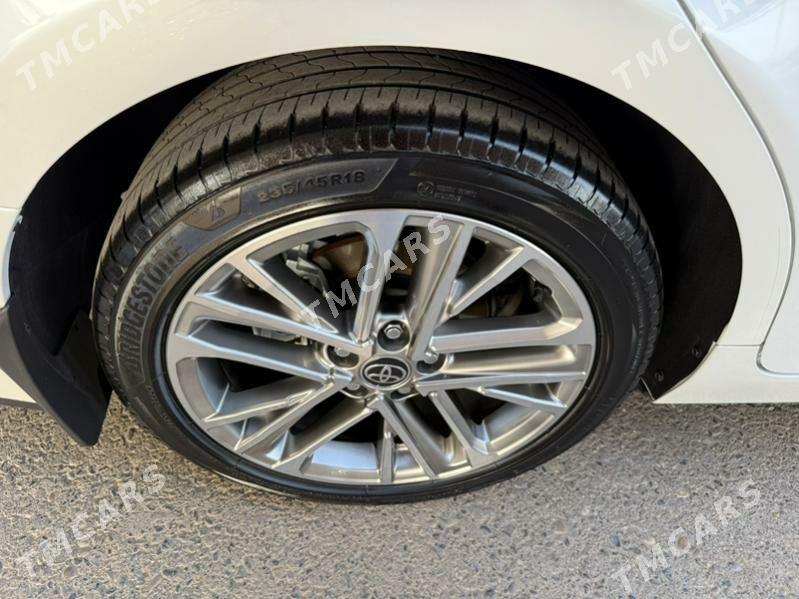 Toyota Camry 2024 - 689 000 TMT - Aşgabat - img 10