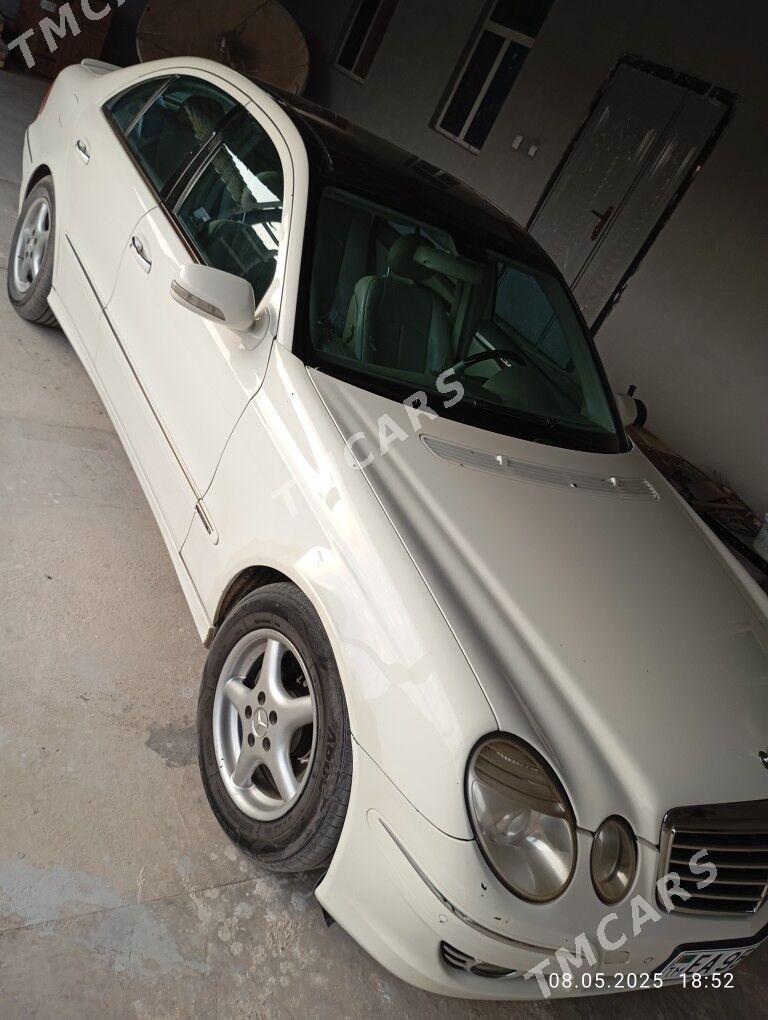 Mercedes-Benz E320 2003 - 140 000 TMT - Hojambaz - img 2