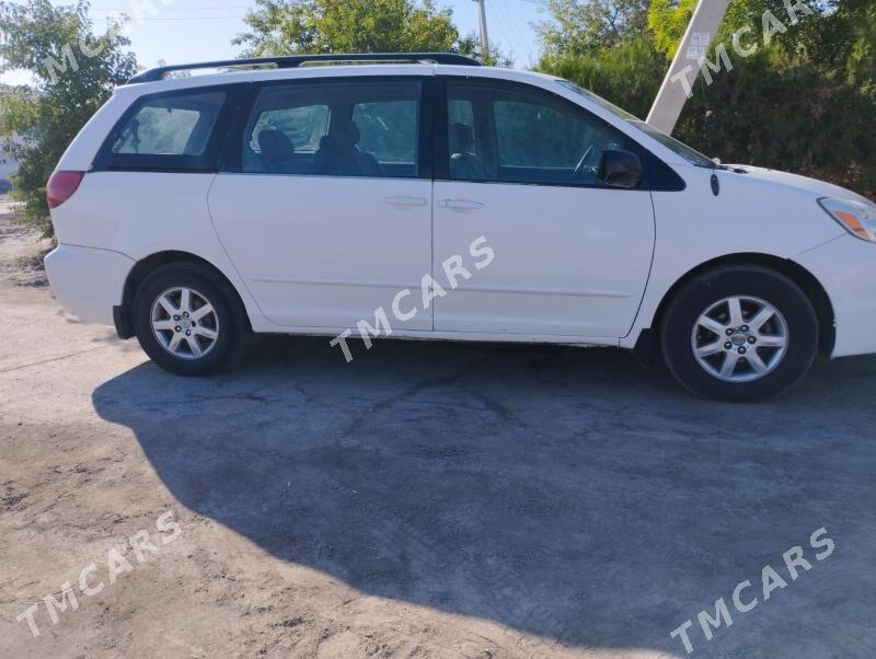 Toyota Sienna 2005 - 160 000 TMT - Daşoguz - img 2